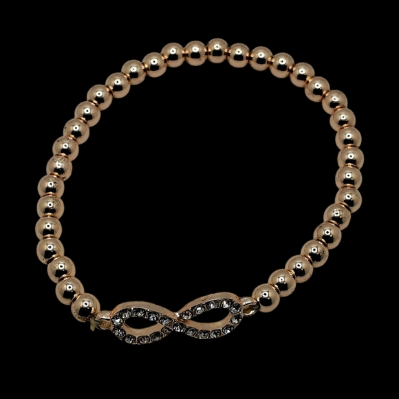 Elegant Gold Bracelet Set - Picture 8 of 12